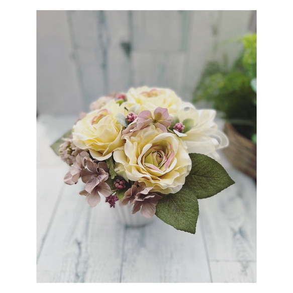 ‪ꫛꫀꪝ薔薇&紫陽花のフラワーアレンジ❁フラワーアレンジメント 7枚目の画像