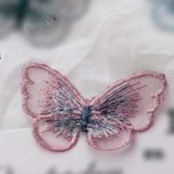 ❤️新品❤️蝶　刺繍　ワッペン　紫　パープル　ピンク　大❤️3枚セット❤️ 1枚目の画像