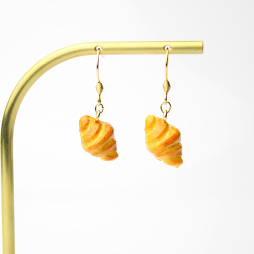 クロワッサン （ピアス / イヤリング/キーホルダー/チャーム