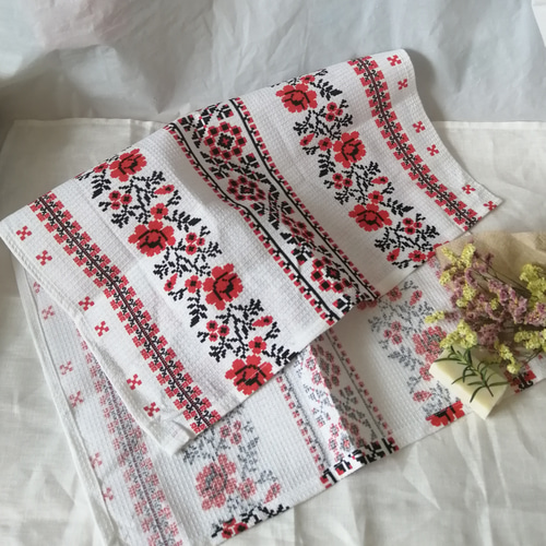 東欧の花咲くマルチクロス コットンワッフルタオル ウクライナ伝統