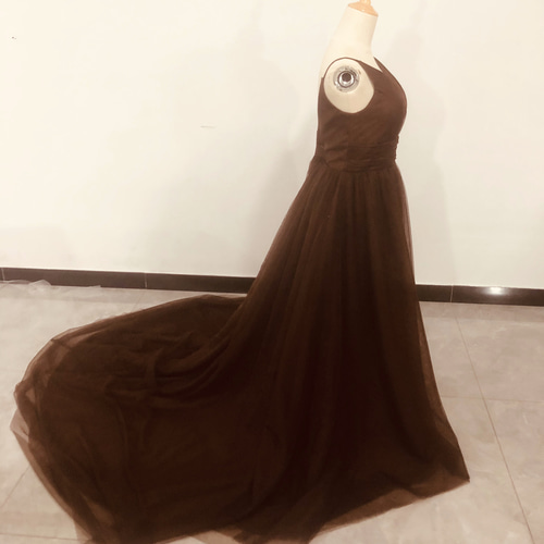 憧れのドレス カラードレス 背中見せ 短トレーン Vネック お呼ばれ  