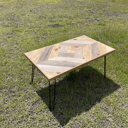 アンティーク調 桧無垢 ヘリンボーン柄 ローテーブル キャンプテーブル 1枚目の画像