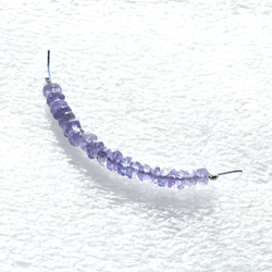 ピアス☆宝石質 ロシア産フェナカイト原石_220702 ピアス（スタッド