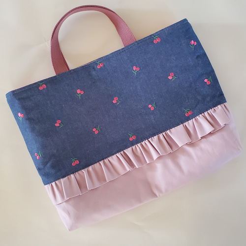デニム風ピンクさくらんぼ刺繍 入園入学セット レッスンバッグ デニム風ピンクさくらんぼ刺繍 入園入学セット レッスンバッグ