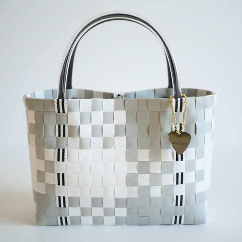 ♡２回のみ使用♡WOVEN チェック柄 かごバッグ 受注制作〜 プラかごバッグ お買い物かごLサイズ☆グレーx