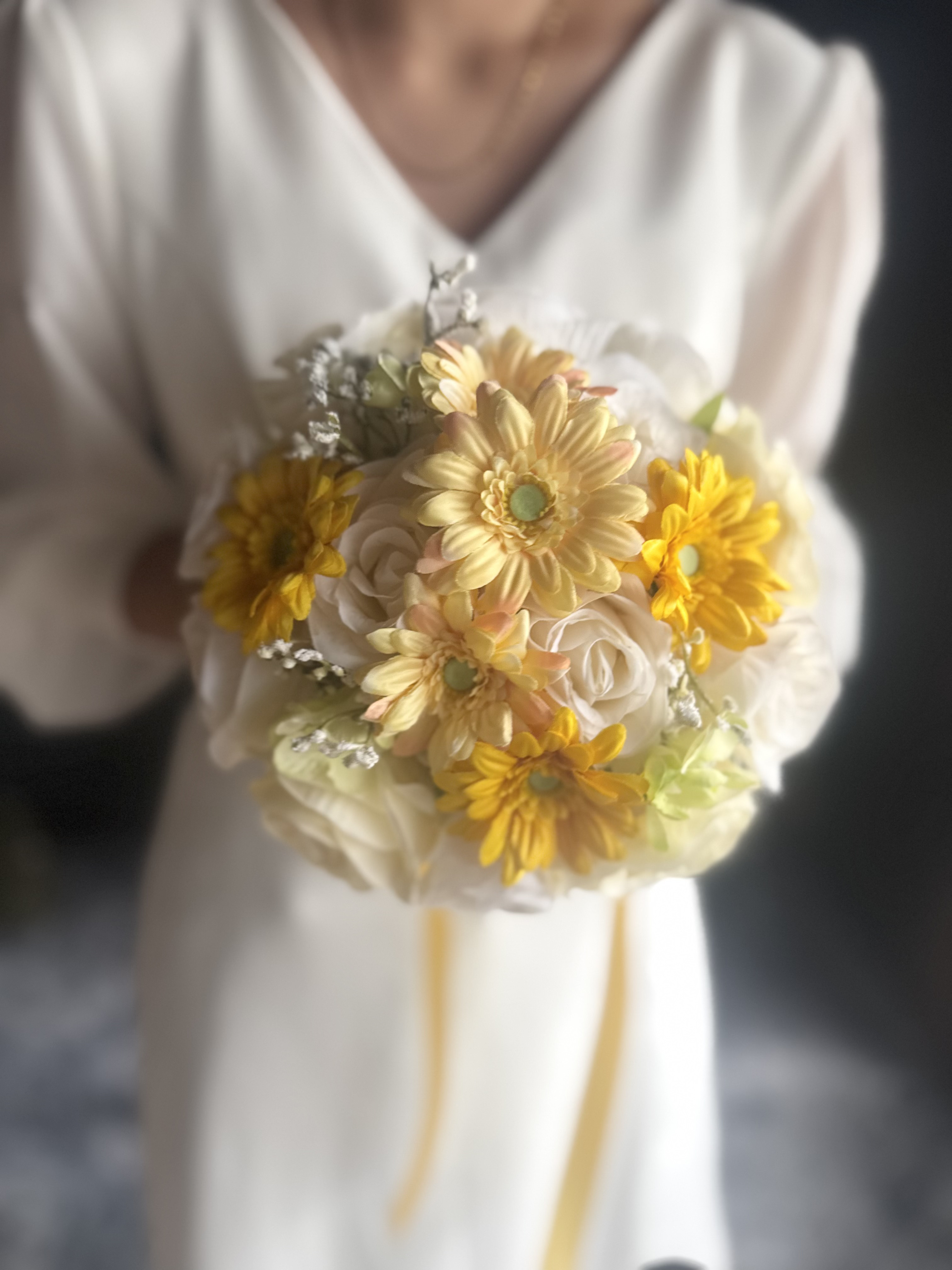 【送料無料】黄色ガーベララウンドブーケ☆ブートニア