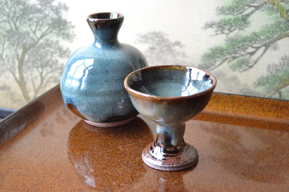 コレクション!】◇贅沢気分の酒器セット(高台杯付き) *1合徳利 コレクション!】◇贅沢気分の酒器セット(高台杯付き) *1合徳利