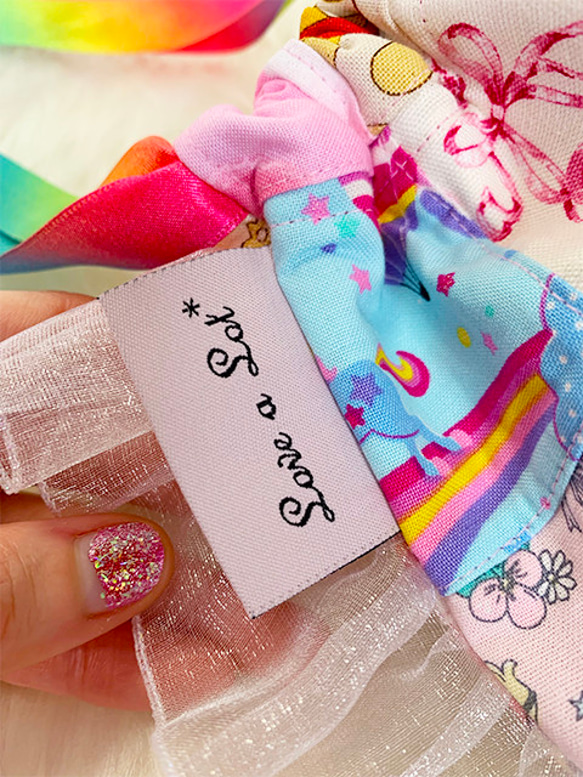 フリル付きパッチワーク巾着ポーチ①（赤ドット） X1421107186(10890円)