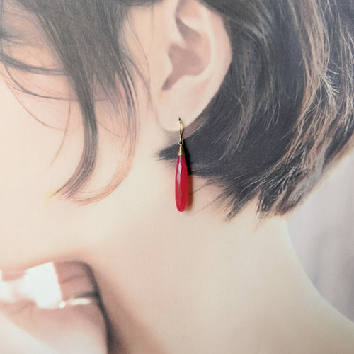 14kgf カルセドニー×モスアゲートフラワーカービング ピアス 14kgf カルセドニー×モスアゲートフラワーカービング ピアス
