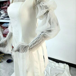 泡泡袖直筒灰白色婚紗露背伴娘/婚禮/餘興派對 第5張的照片