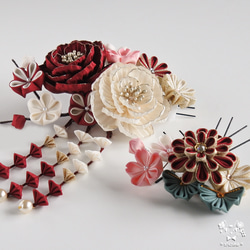 Y様へ感謝お嫁入り‼️旧家蔵出し金彩つつじ呉須の桃輪花縁4寸手塩皿20客 Y様へ感謝お嫁入り‼️旧家蔵出し金彩つつじ呉須の桃輪花