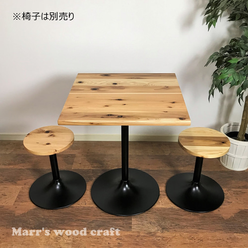 国産杉の無垢材カフェテーブル 60x60cm ウレタンクリアー塗装 国産杉の無垢材カフェテーブル 60x60cm ウレタンクリアー塗装