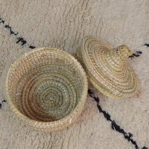 ▽50％オフ！モロッコのベルベルバスケット ナチュラル M フリー