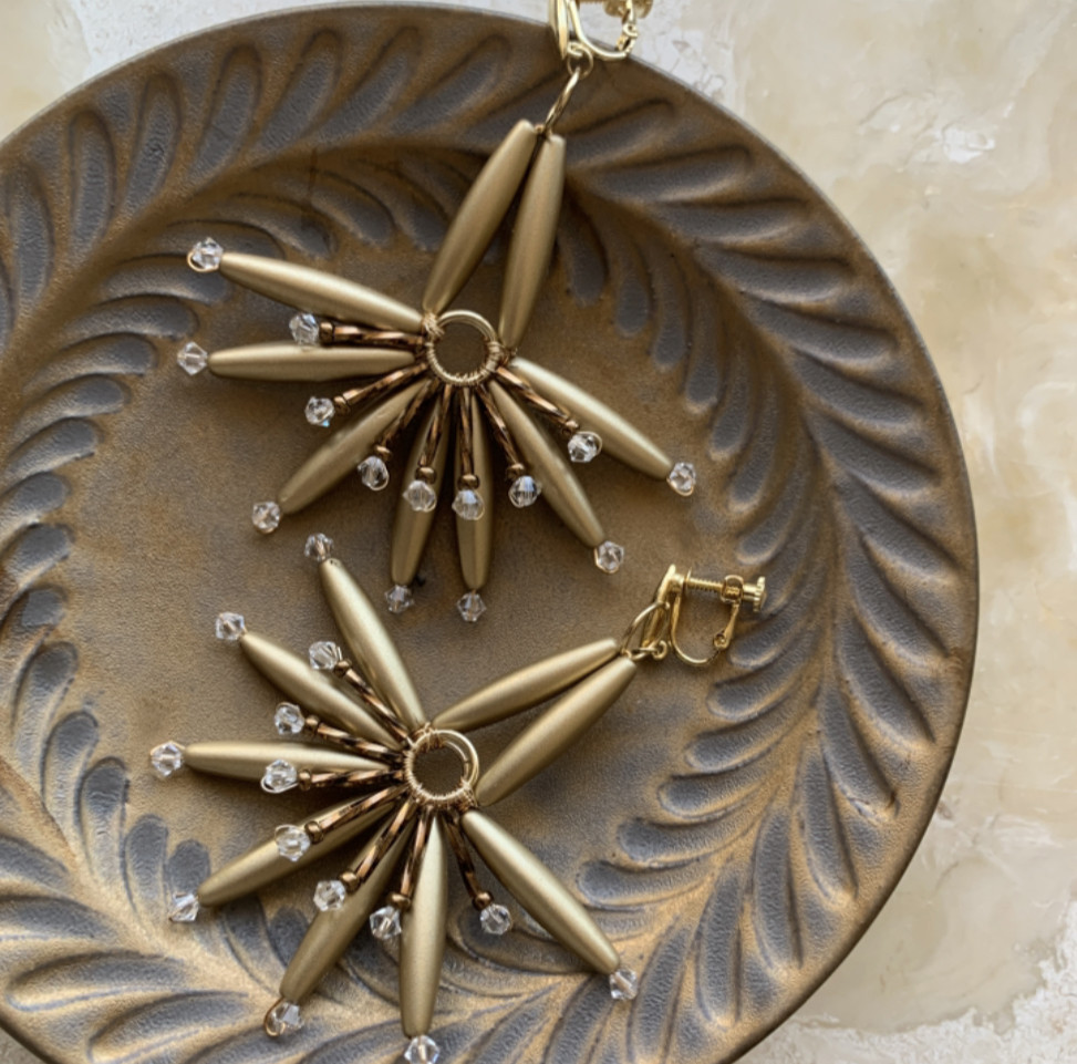 silky gold Jujube works / pierce・earring