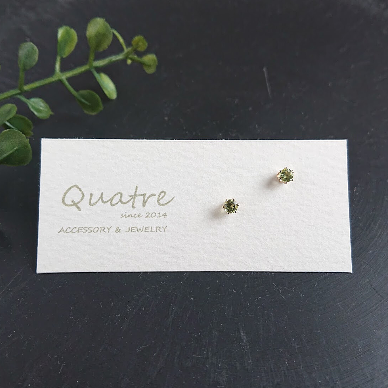ペリドット【Peridot】ソリティアピアス3㎜(K14GF)