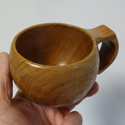 　　クルミの一木彫りコーヒーカップ 2枚目の画像