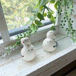 親子シマエナガちゃん 奥歯くん+シマエナガ /陶器製 鳥 雪の妖精 2枚目の画像