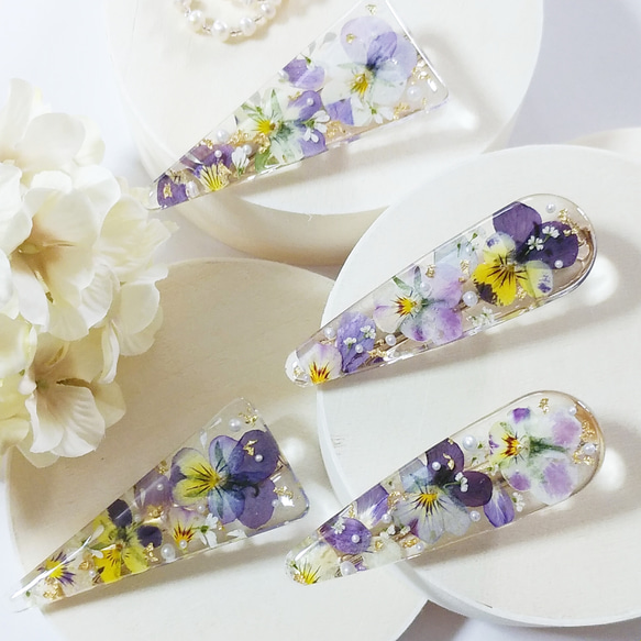 ビオラ ヘアクリップ 三角ヘアクリップ お花のヘアクリップ 押し花 
