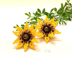 《送料込》ビーズ刺繍＊ゴッホの向日葵のpierce or earring/花言葉は憧れ・情熱 1枚目の画像