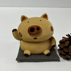 ぶっーぶっー（座布団極小付）　Ｏ-232　　陶製　/pig/豬/Schwein 4枚目の画像
