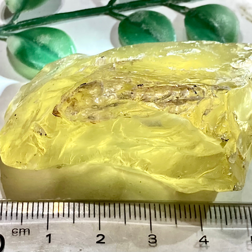 変革の石✨ 虹 オウロヴェルデクォーツ メタモルフォーゼス ラフ