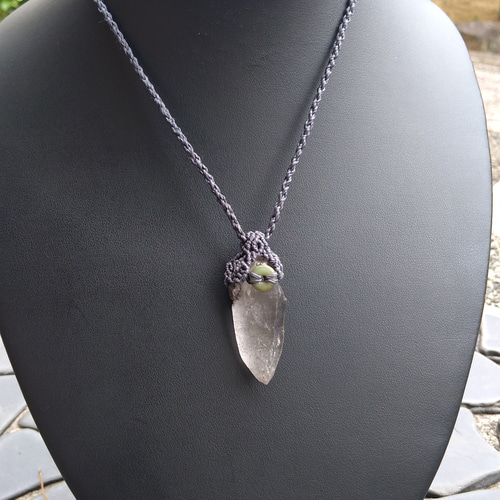 ガネッシュヒマール産】ヒマラヤ水晶の天然石マクラメペンダント[PEN