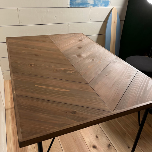 ヘリンボーン テーブル HerringboneAntiqueCoffeetable_