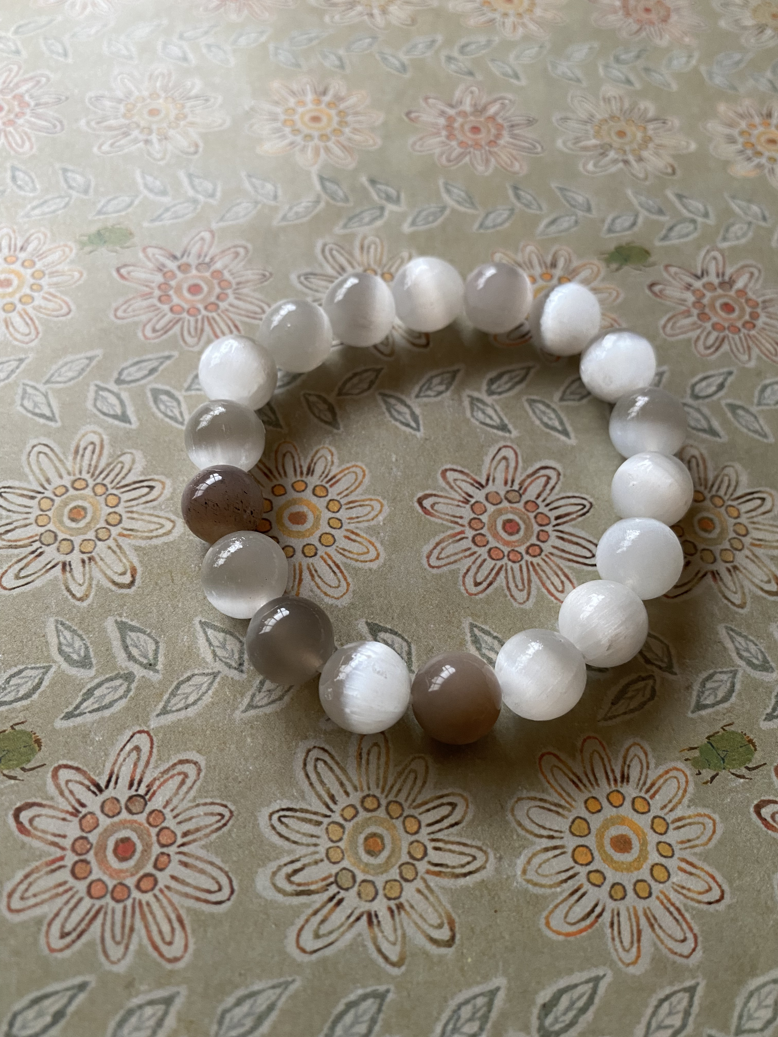 月満ちる夜 5,538円