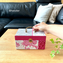 カルトナージュのジュエリーボックス “マリーアントワネット