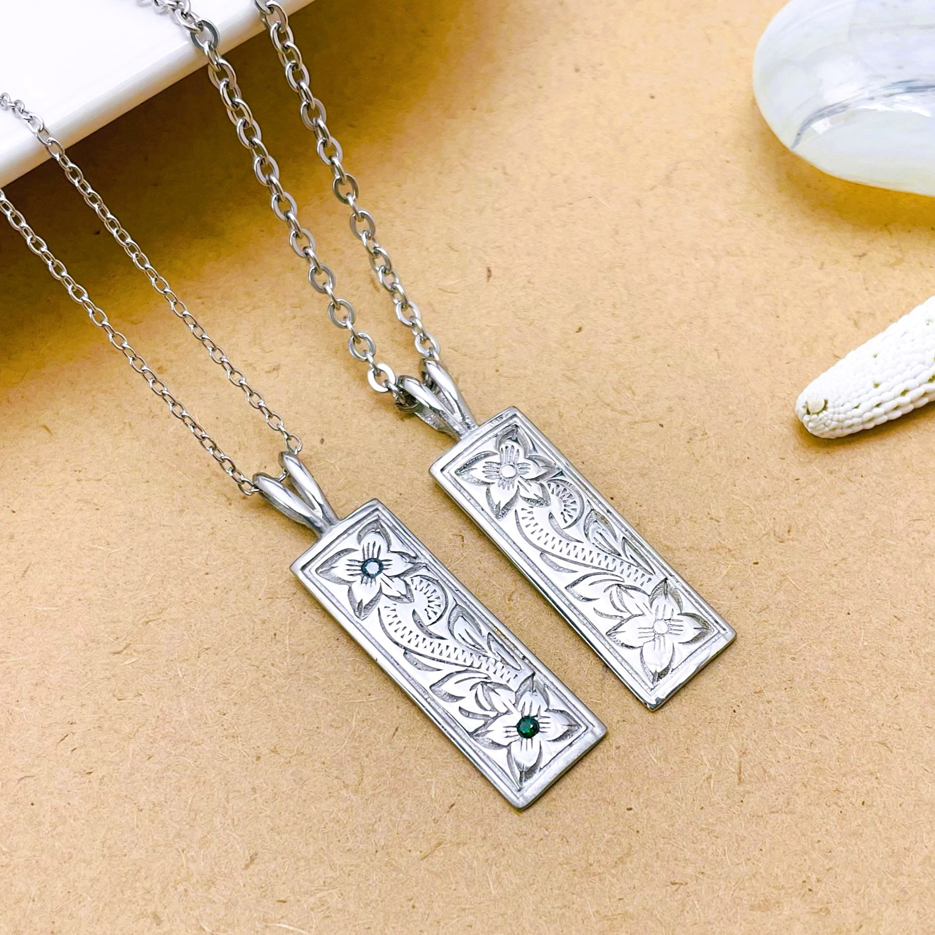 【期間限定価格】ペアネックレス ハワイアン プレート ネックレス 誕生石込み 刻印 金属アレルギー対応〈2本ペア価格〉 5,760円