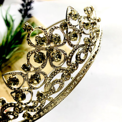 チェコのガラス職人が作ったティアラ◇四つ葉のクローバー ヘッド