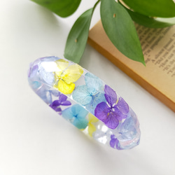 〜色を選べる紫陽花バングル〜　パステル　アジサイ　ブルー　バングル　クリア　レジン　ハーバリウム　ドライフラワー　透明　 15枚目の画像