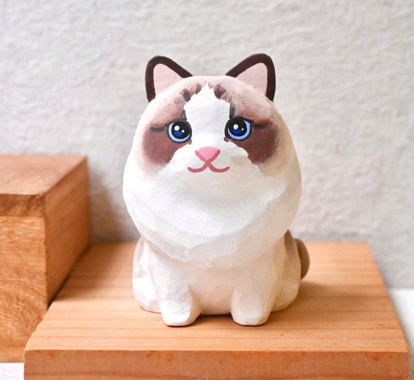かわいいラグドール猫長毛猫の置物手作り木製癒しの小さな木彫り人形