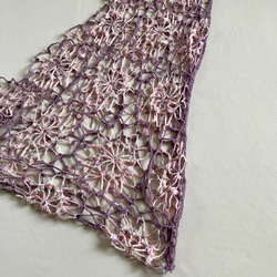 コットン糸　モチーフ編みのショール　ストール　かぎ針編み　編み物　大判ショール　三角ショール 7枚目の画像