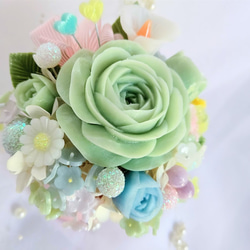 石鹸のバラと花飾りグリーンサマー・ホワイトポット/ソープカービング/石鹸彫刻 2枚目の画像