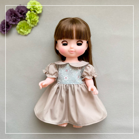 【ソランちゃん 服  レミンちゃん 服　メルちゃん 服】花柄  グリーン　ワンピース 1枚目の画像