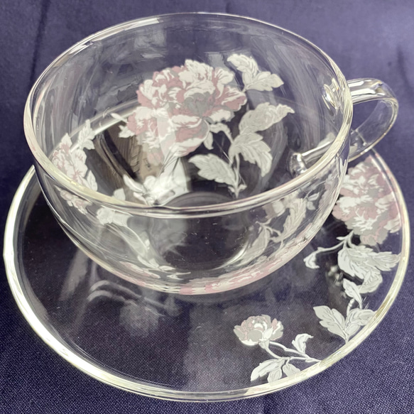 ピオニーのカップ＆ソーサー(耐熱ガラス) 1枚目の画像