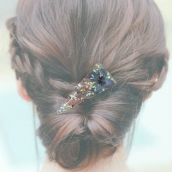 紫陽花ヘアクリップ　くすみカラー　ギフト　ヘアアクセサリー　レジン　プリザーブドフラワー　 6枚目の画像