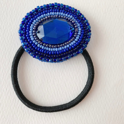 【SALE❤️】オーバル型ビジュー/ビーズ刺繍ヘアゴム(ブルー) 5枚目の画像