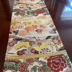 花嫁衣裳の丸帯リメイク　正絹テーブルランナー1537 4枚目の画像