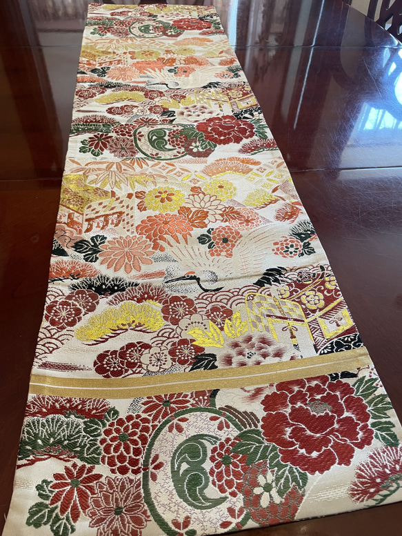 花嫁衣裳の丸帯リメイク　正絹テーブルランナー1537 4枚目の画像