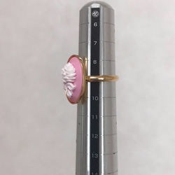 ピンク♡白い薔薇カメオの指輪/ゴスロリ　ガーリー　フレンチ　クラシカル　大人可愛い 7枚目の画像