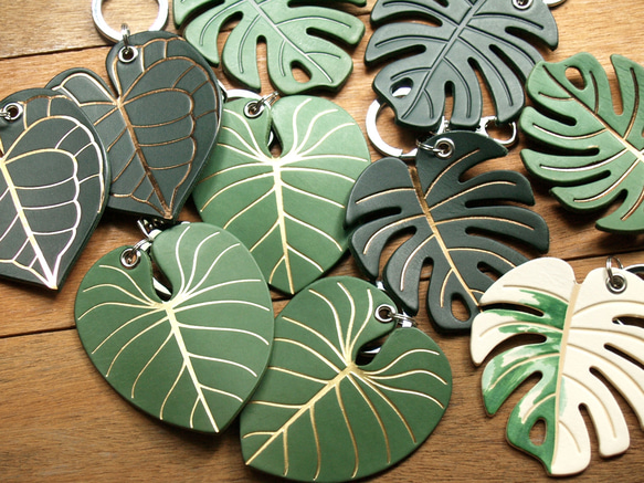 Leather Key Chain - Plant Leaf MONSTERA ( Custom Letter ) 15枚目の画像