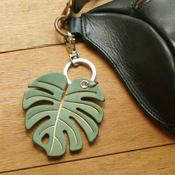Leather Key Chain - Plant Leaf MONSTERA ( Custom Letter ) 14枚目の画像