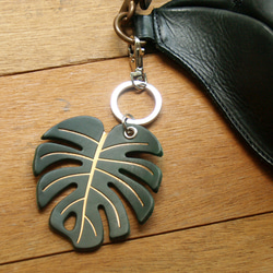 Leather Key Chain - Plant Leaf MONSTERA ( Custom Letter ) 13枚目の画像