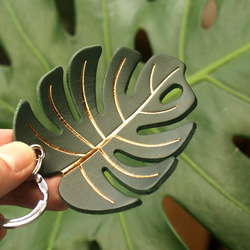 Leather Key Chain - Plant Leaf MONSTERA ( Custom Letter ) 10枚目の画像