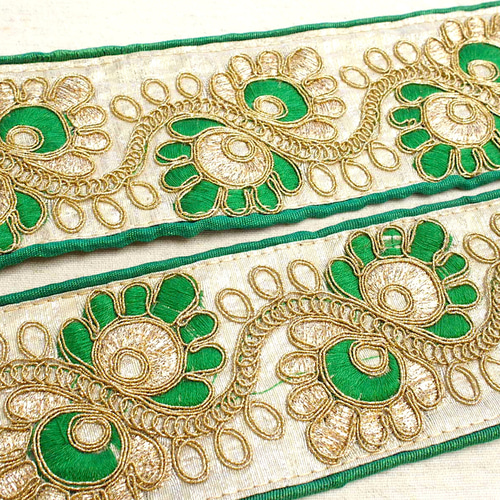 10cmより インド刺繍リボン チロリアンテープ 金緑☆ 手芸 素材