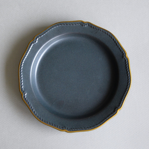 Stitchステッチ プレートM ブラック 金縁／花リム／取皿／ケーキ皿