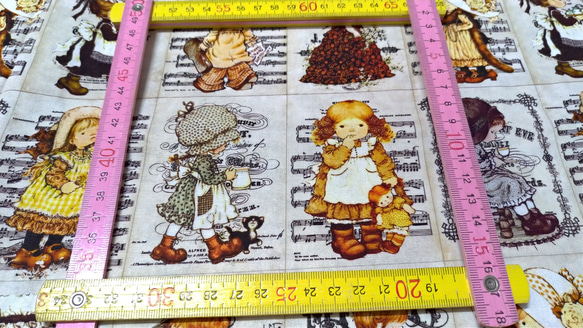 再入荷（シーチング）cotton100％★女の子パネル柄（ブラウン系） 2枚目の画像