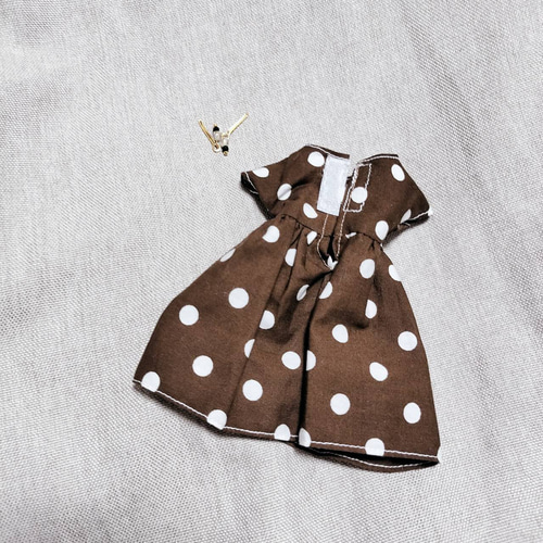 2点セット 半袖ワンピース ドット柄 白 茶色 リカちゃん 服
